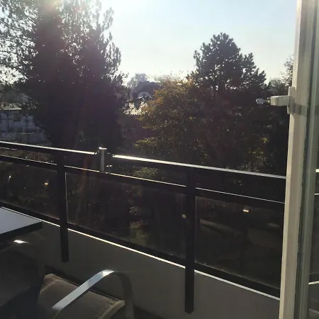 50-meter-bis-zum-strand-luetje-loge *